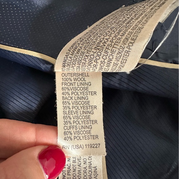 Massimo Dutti Women's Navy Blazer - Picture 5 of 7